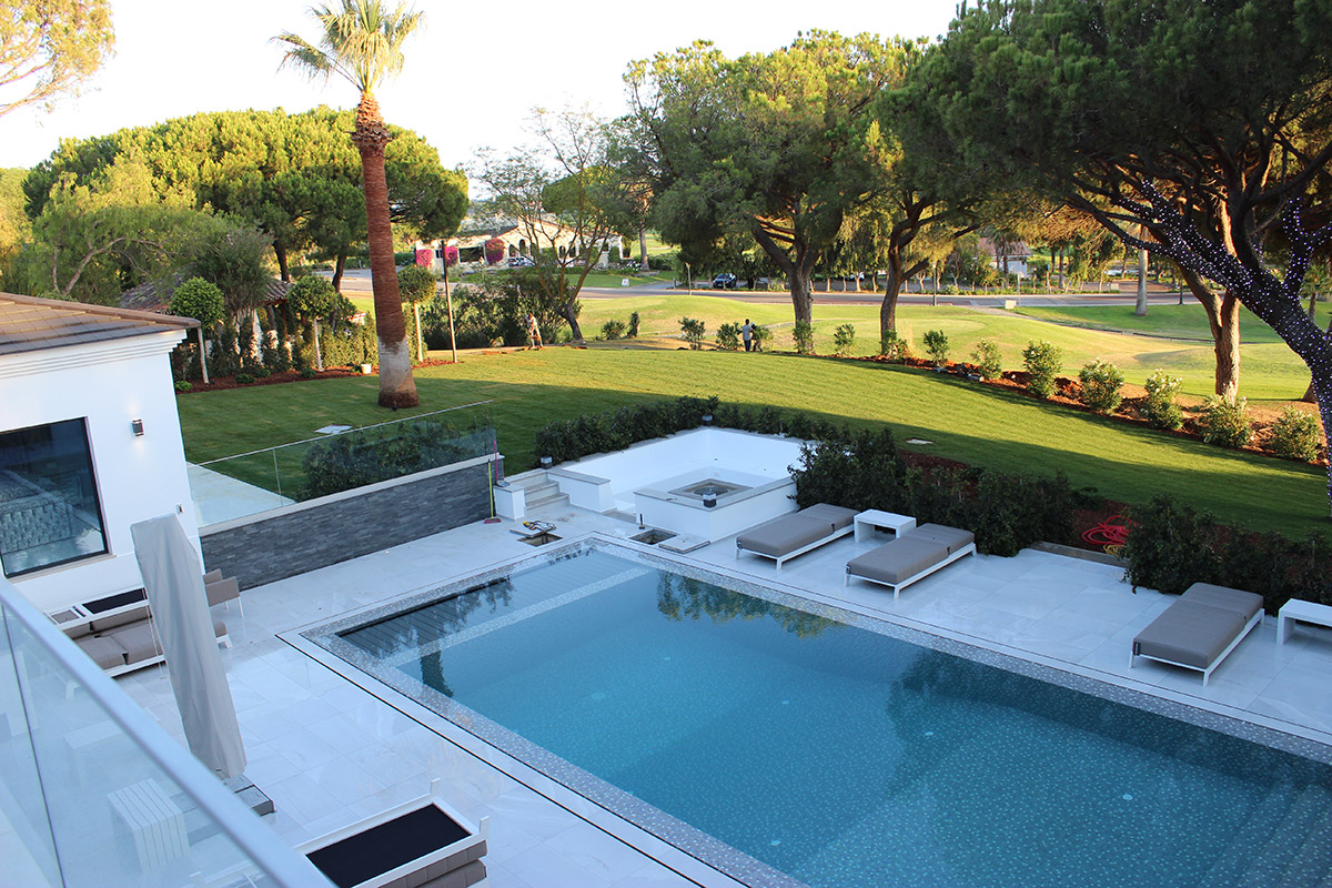 Full Villa Refurbishment in Pinheiros Altos