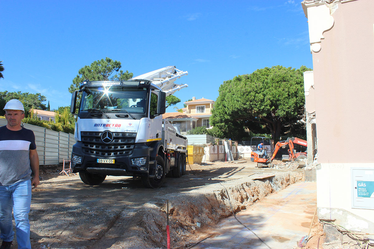 Full Villa Refurbishment in Encosta do Lago