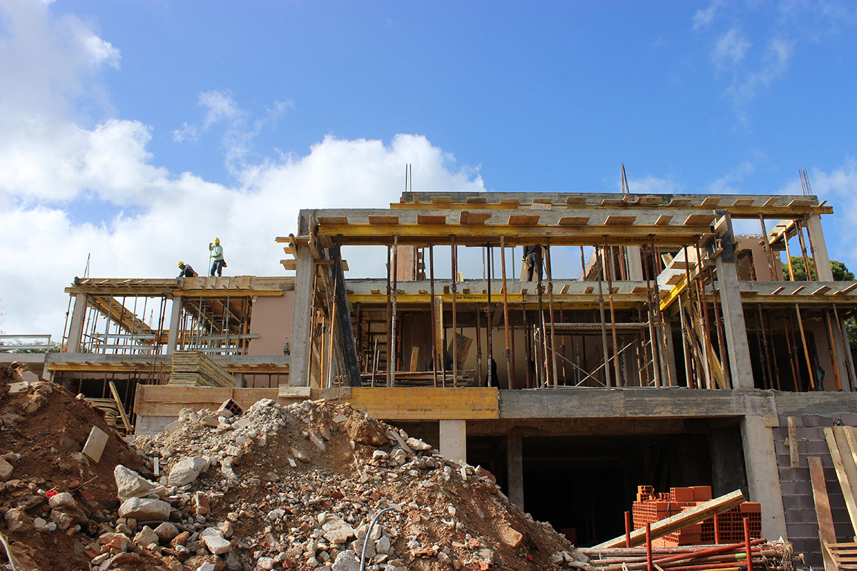 Full Villa Refurbishment in Encosta do Lago