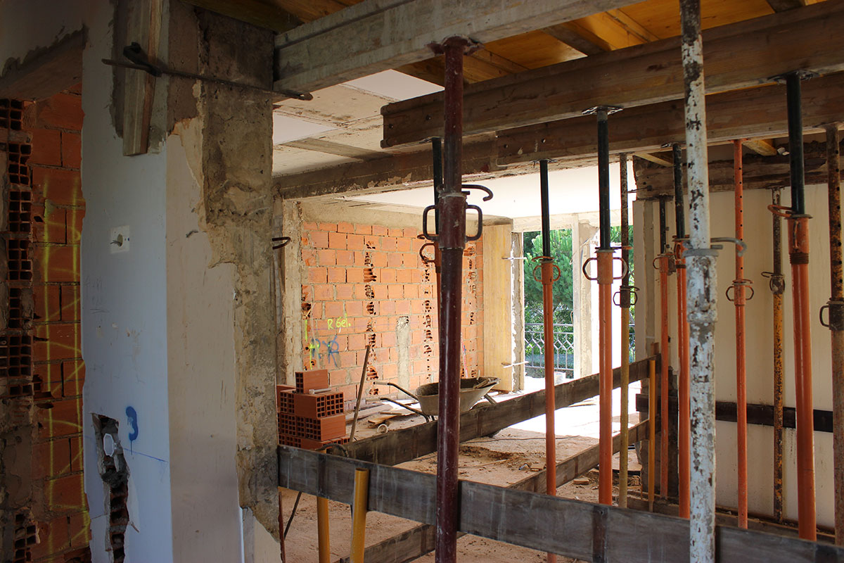 Villa Refurbishment in Quinta das Salinas