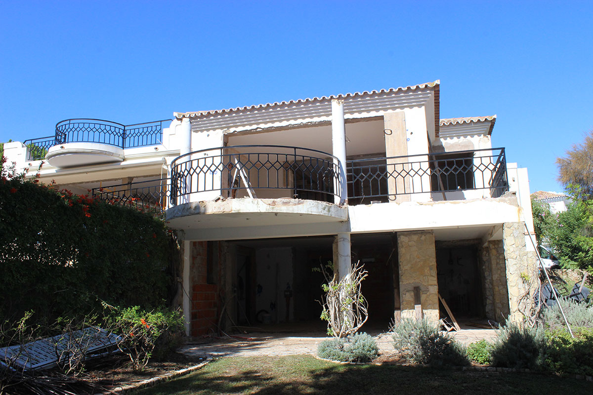 Villa Refurbishment in Quinta das Salinas