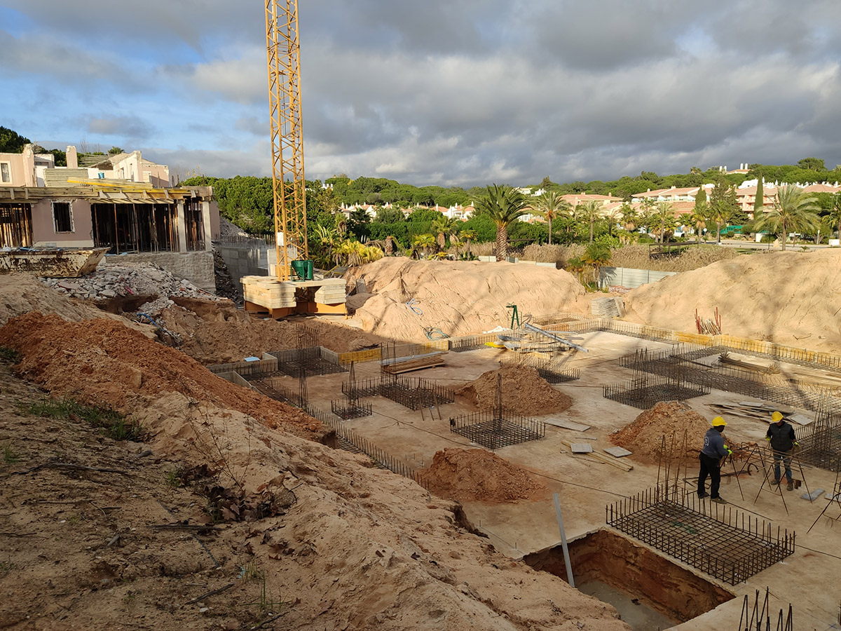 New Construction in Encosta do Lago