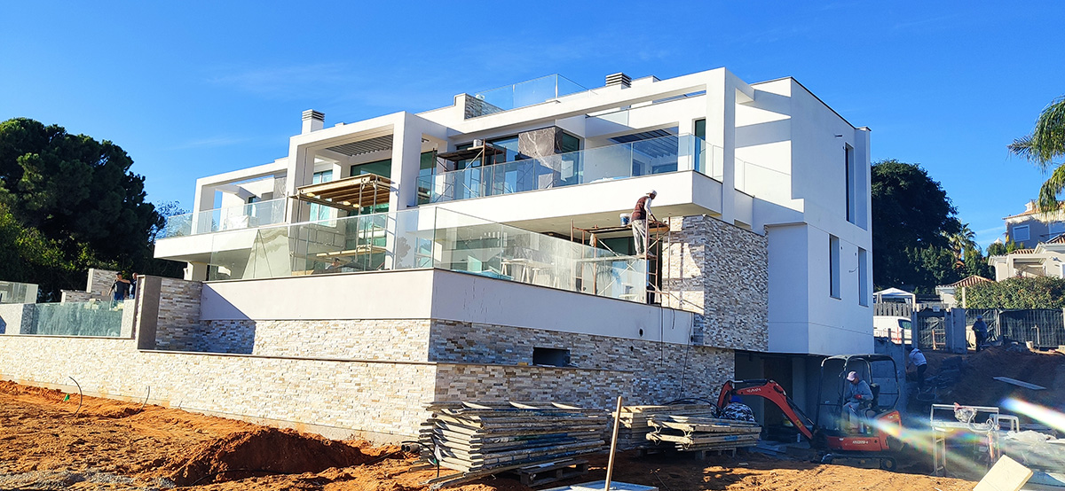 New Construction in Encosta do Lago