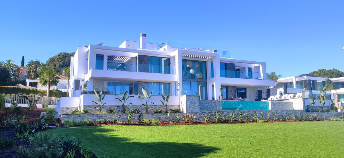 New Construction in Encosta do Lago