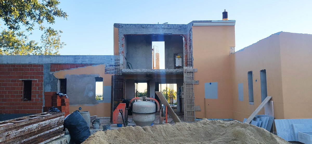 Full House Refurb in Almancil, Algarve