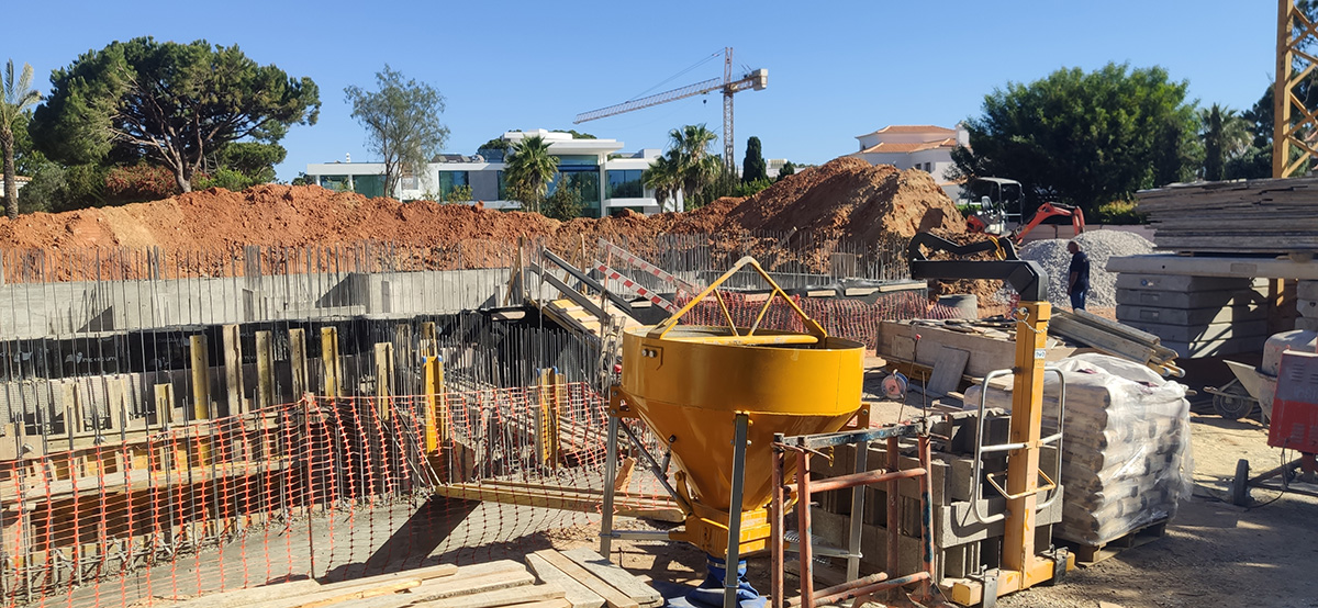 Modern Villa Construction in Quinta do Lago