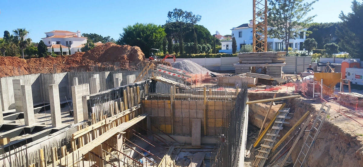 Modern Villa Construction in Quinta do Lago