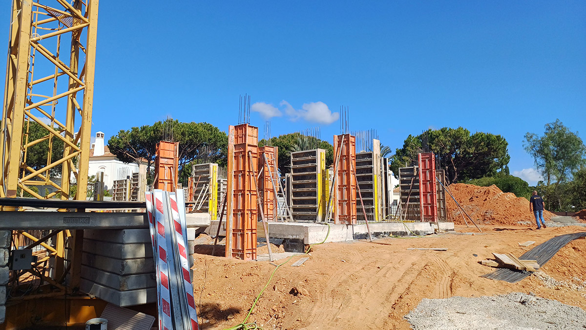 Modern Villa Construction in Quinta do Lago