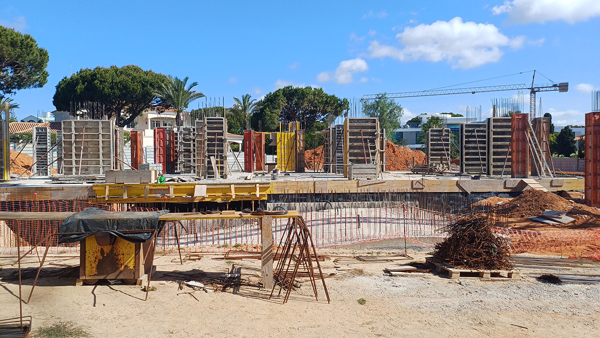 Modern Villa Construction in Quinta do Lago